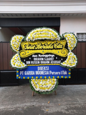 Papan Bunga Duka di Salahutu